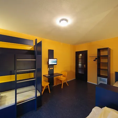 Bed'nbudget Expo-hostel Vandrerhjem *